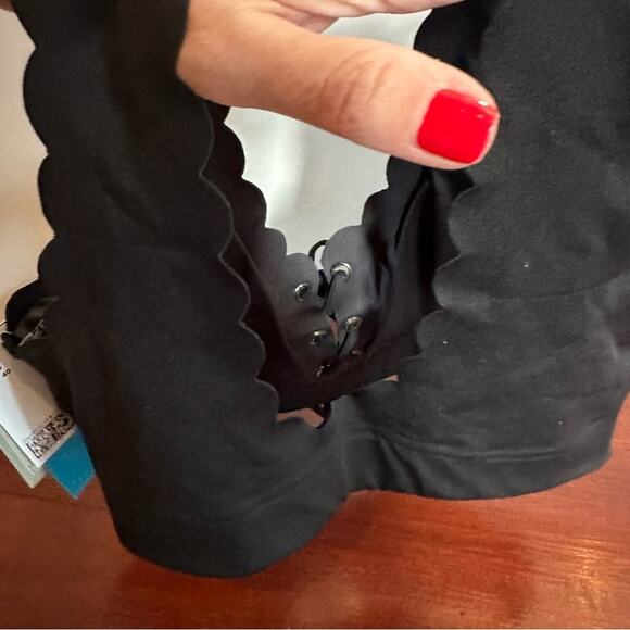 H&M Bikini Top Black Scalloped lace up Scallop Swim Swimsuit Summer NWT Size 8 - Picture 5 of 11